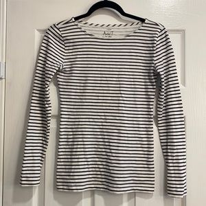 J. Crew Artist T Long Sleeve Shirt - XXS